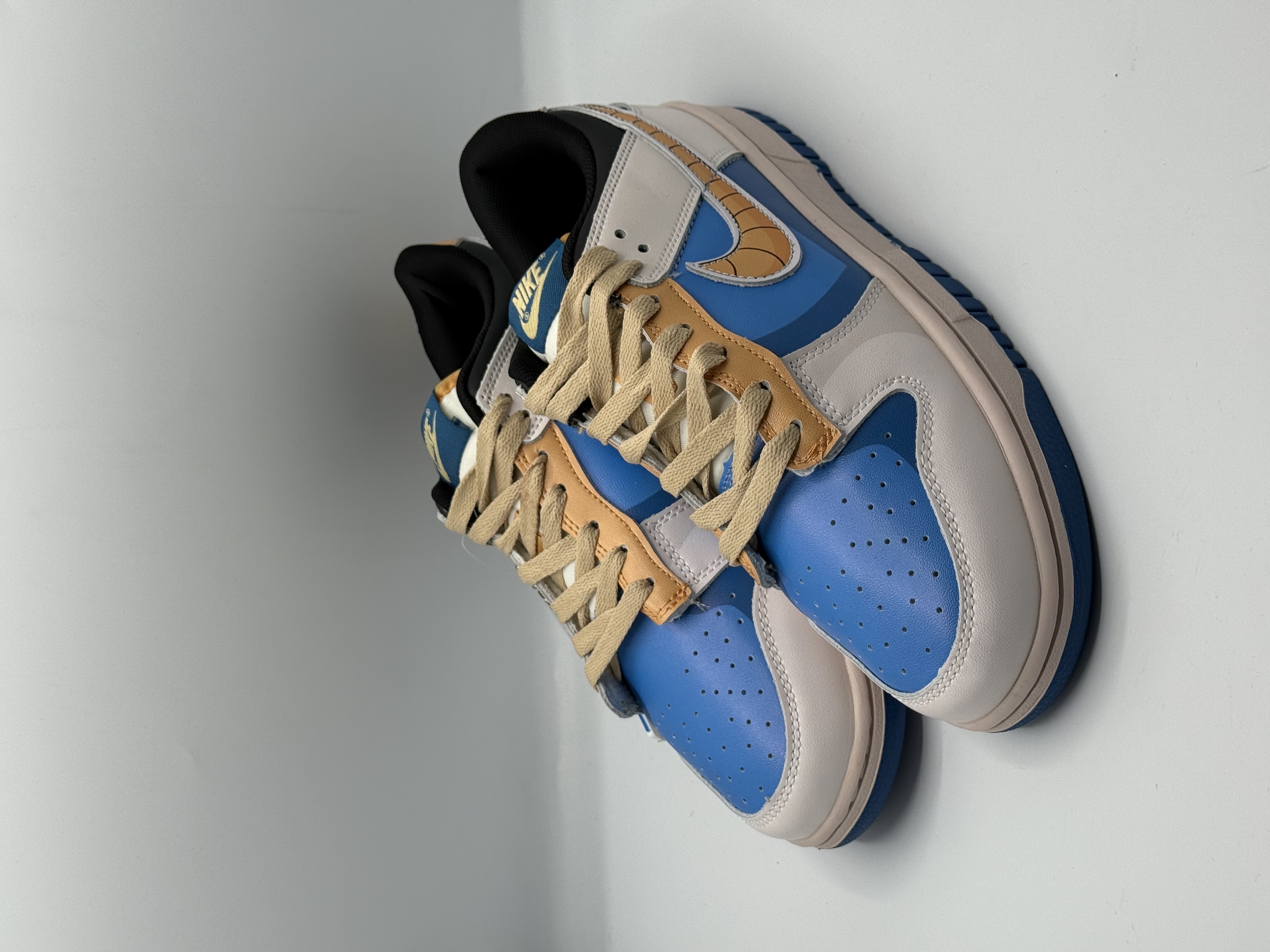 NIKE SB DRAGON BALL