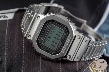 CASIO G-SHOCK b 5000