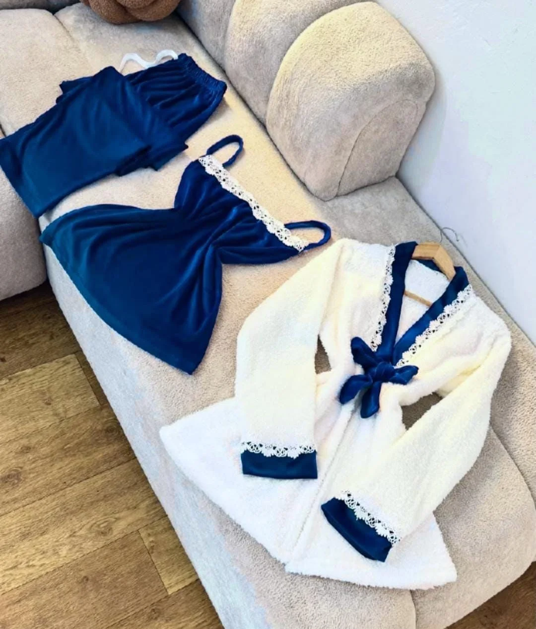 BLEU