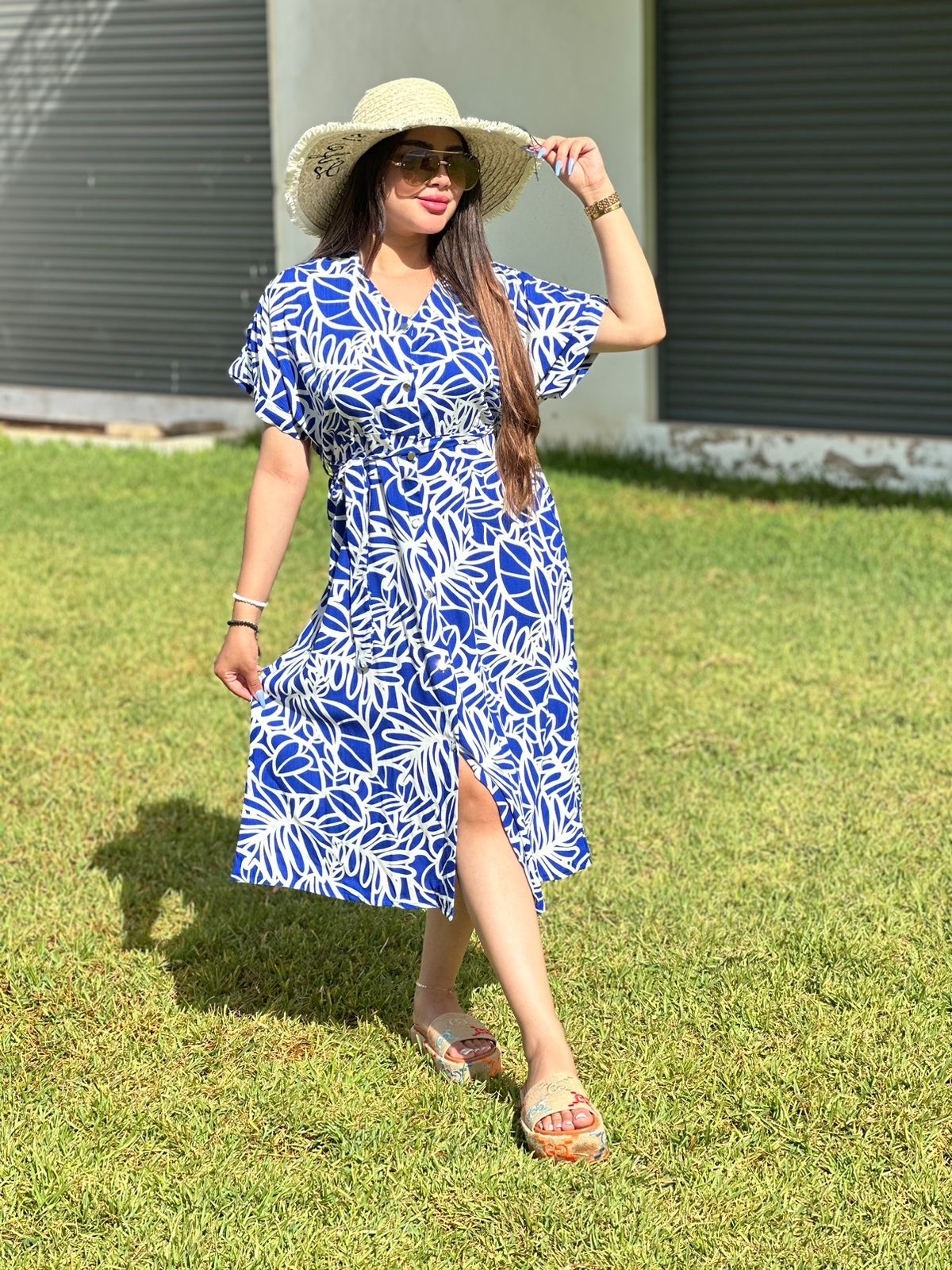 VICTOURY LUNE Robe Ceinturée