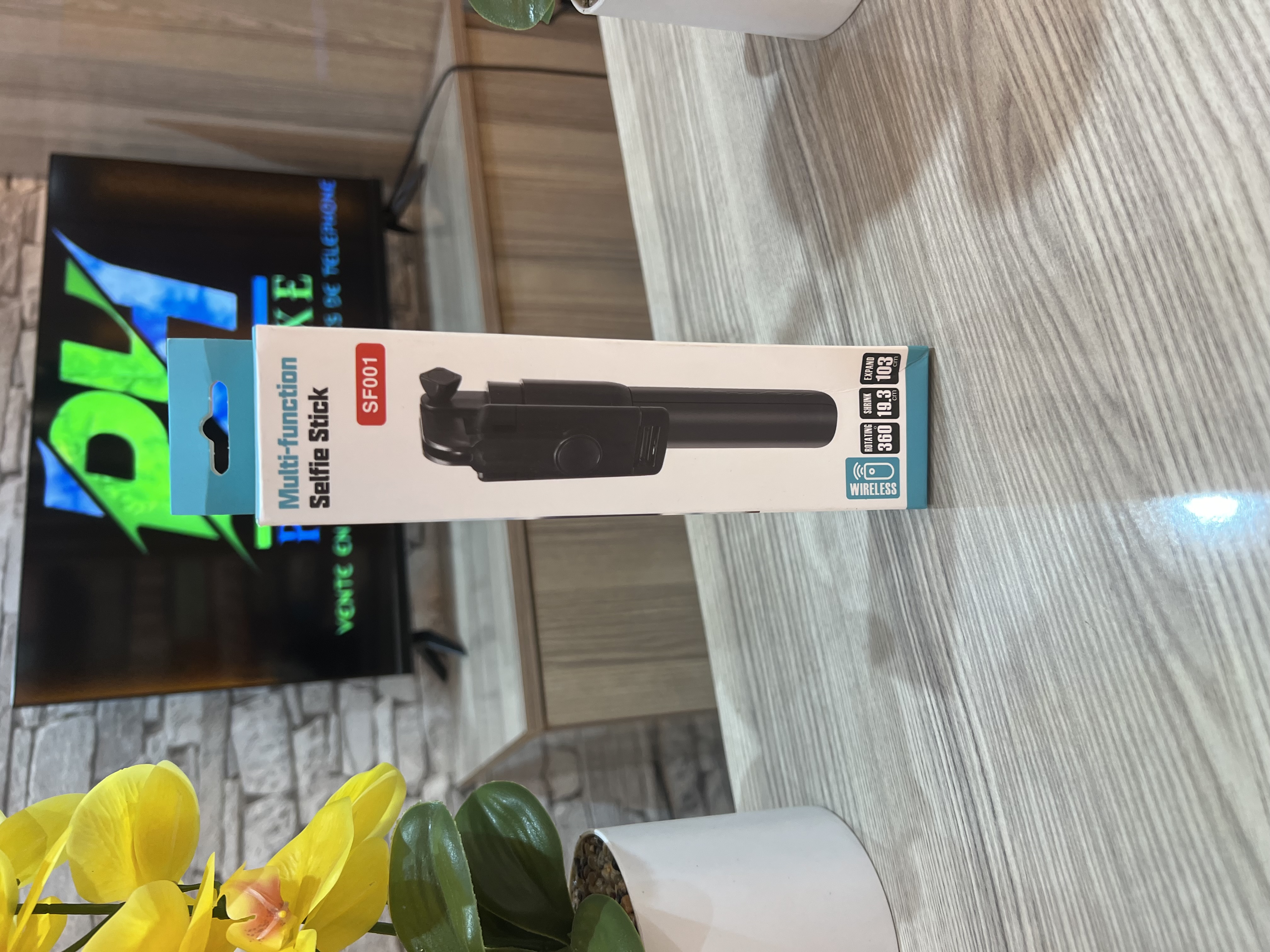 SELFIE STICK