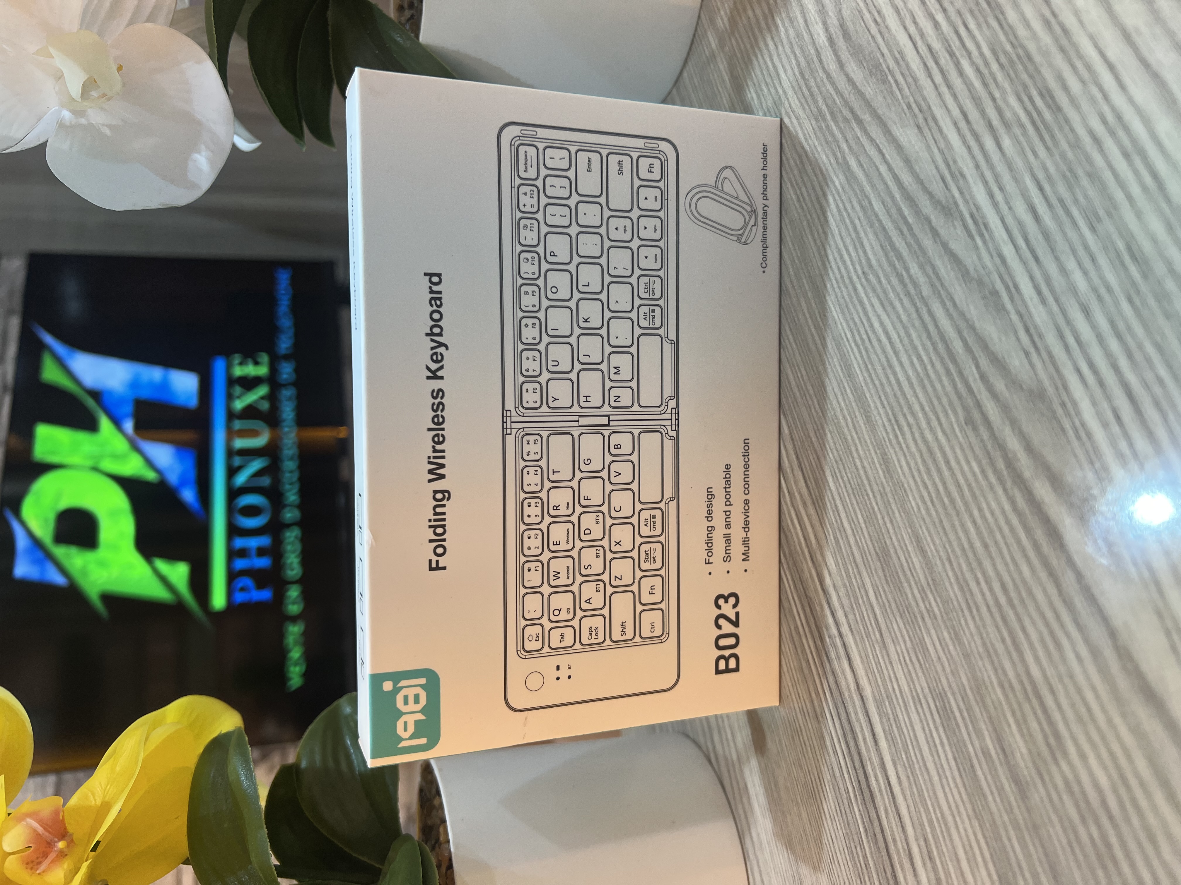 FOLDING WIRLESS CLAVIER