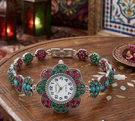 Edle Schmuckuhr Damen | Quarz Armbanduhr Blumenmuster Strass Retro Look