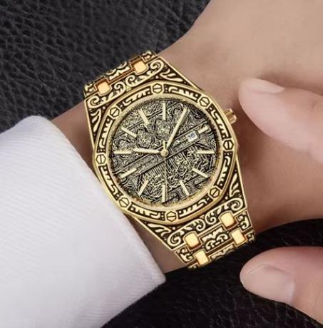 Islamische uhr 2025 – Goldene Farbe, mit Arabischer Schrift & Kaligrafie