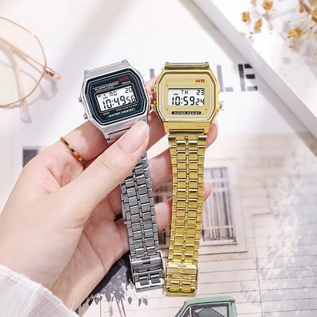 Retro Digitaluhr für Damen & Herren – Silber oder Gold | Wasserresistent, Alarm & LED