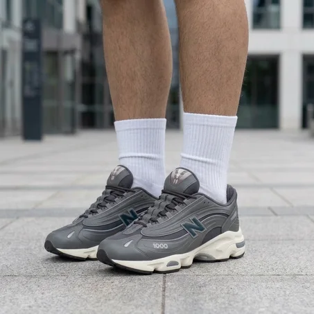 New Balance 1000/ gris