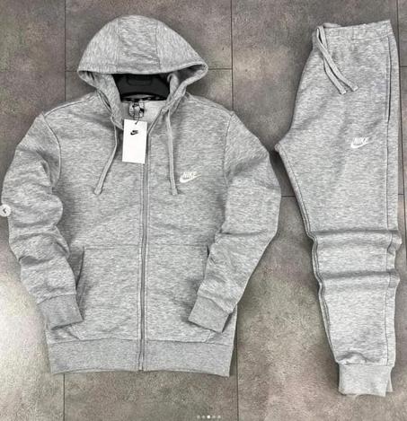 ENSEMBLE NIKE