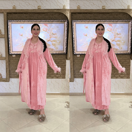 الجديييييد سيدتي   تألقي في حلة جديييدة  طقم بيجامة  فورير متكون من  قطعتين موضيل أكتر أكتر من رائع   بنوار حزام + بيجامة رائعة جدا  خامة التوب عالية  الجودة  توب إسلوند مضوبل