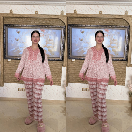 الجدييييد والحصري  بيجامة أنيقة ممبرة مراية أنيقة وهماوية  تصميم راقي ومميز، يجمع بين الدفء والأناقة، مثالي لفصل الخريف والشتاء.