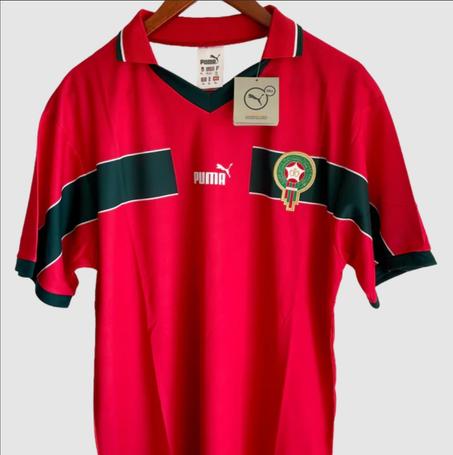 قميص المغرب الكلاسيكي 1998 – فخر أسود الأطلس
