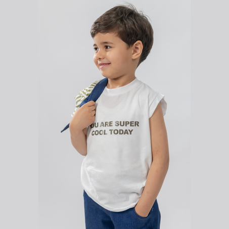 احصلي على طقم مكوّن من 3 قطع، بسعر لا يُفوّت.