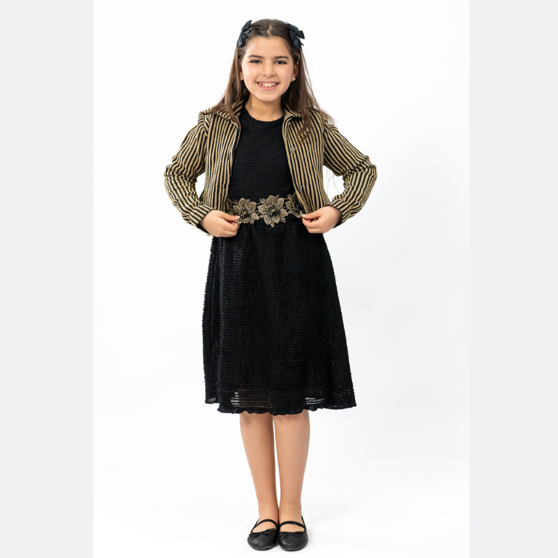 ستايل فاخر بلمسة ذهبية