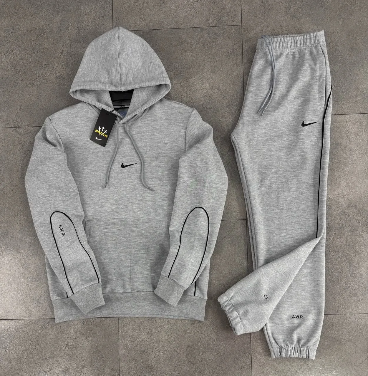 أخر ماكين في NIKE طرزة