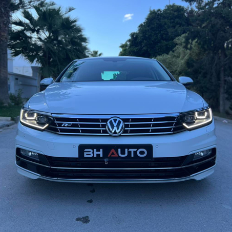 VOLKSWAGEN PASSAT R LINE