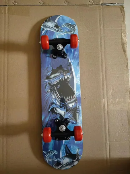 Skateboard  – Design Cars ⚡