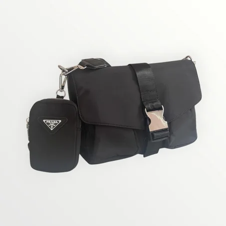 حقيبة كتف عصرية – تصميم عملي وأنيق