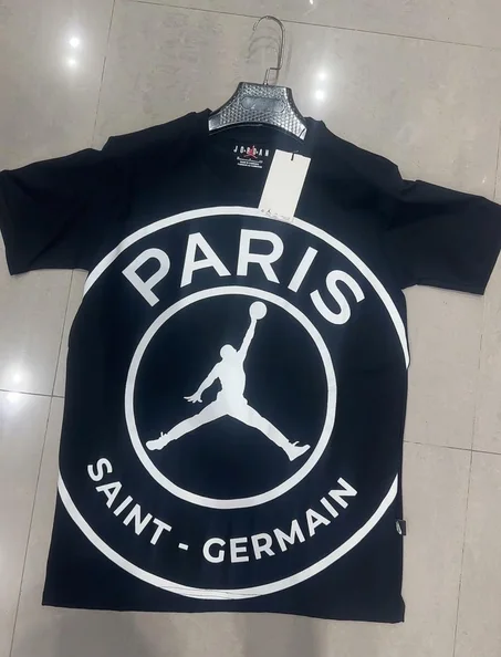 t-shirt paris