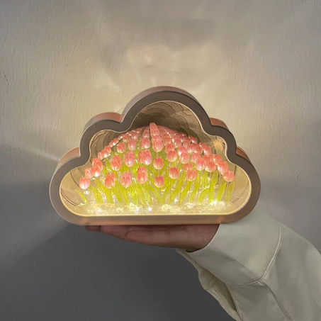 مصباح التوليب السحري