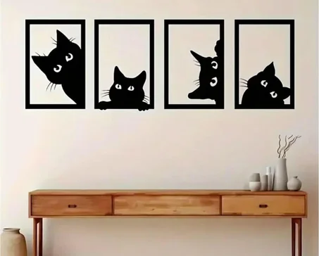 لوحة جدارية لي 4قطط