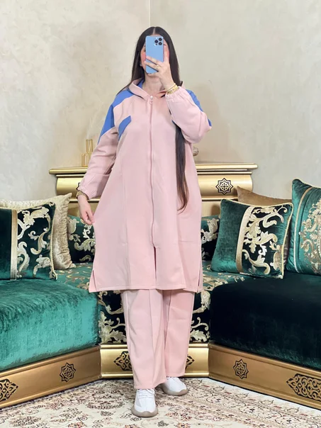 ملابس منزلية رياضية طويلة