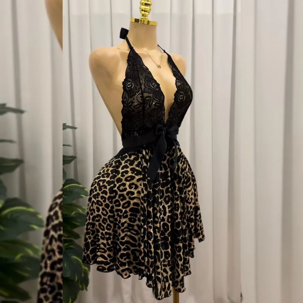 Robe cleopatra  dentelle