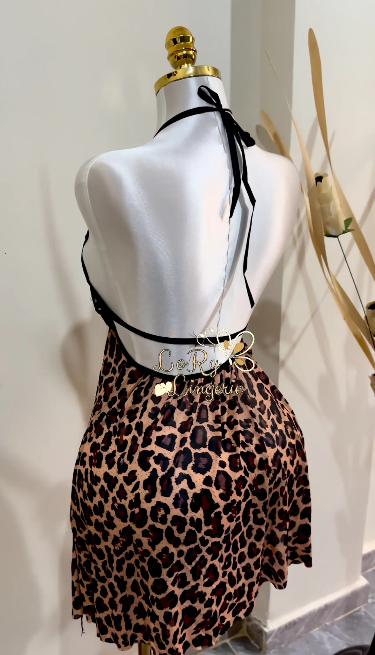 Robe papillon dentelle