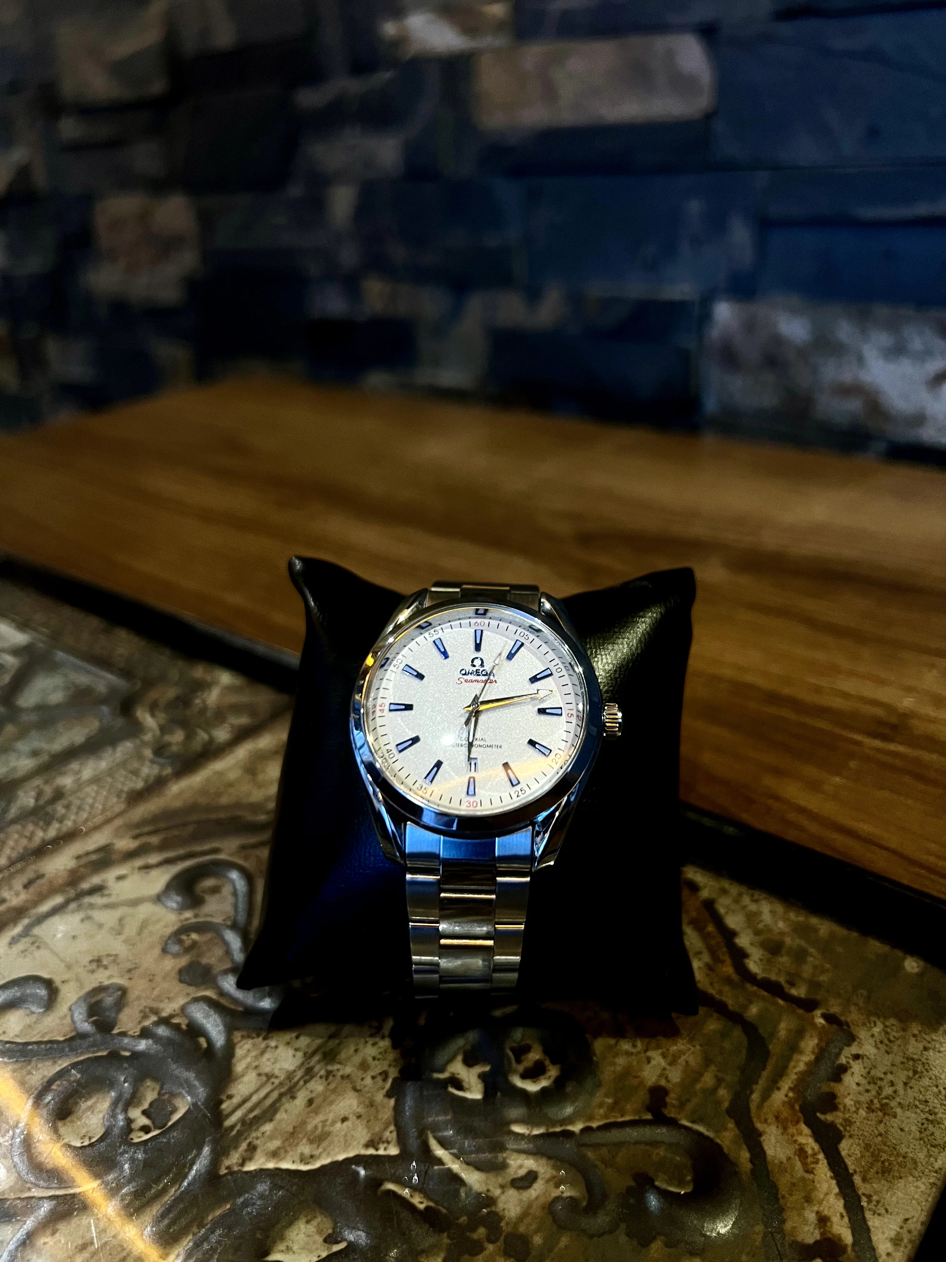 Omega Boite Simple