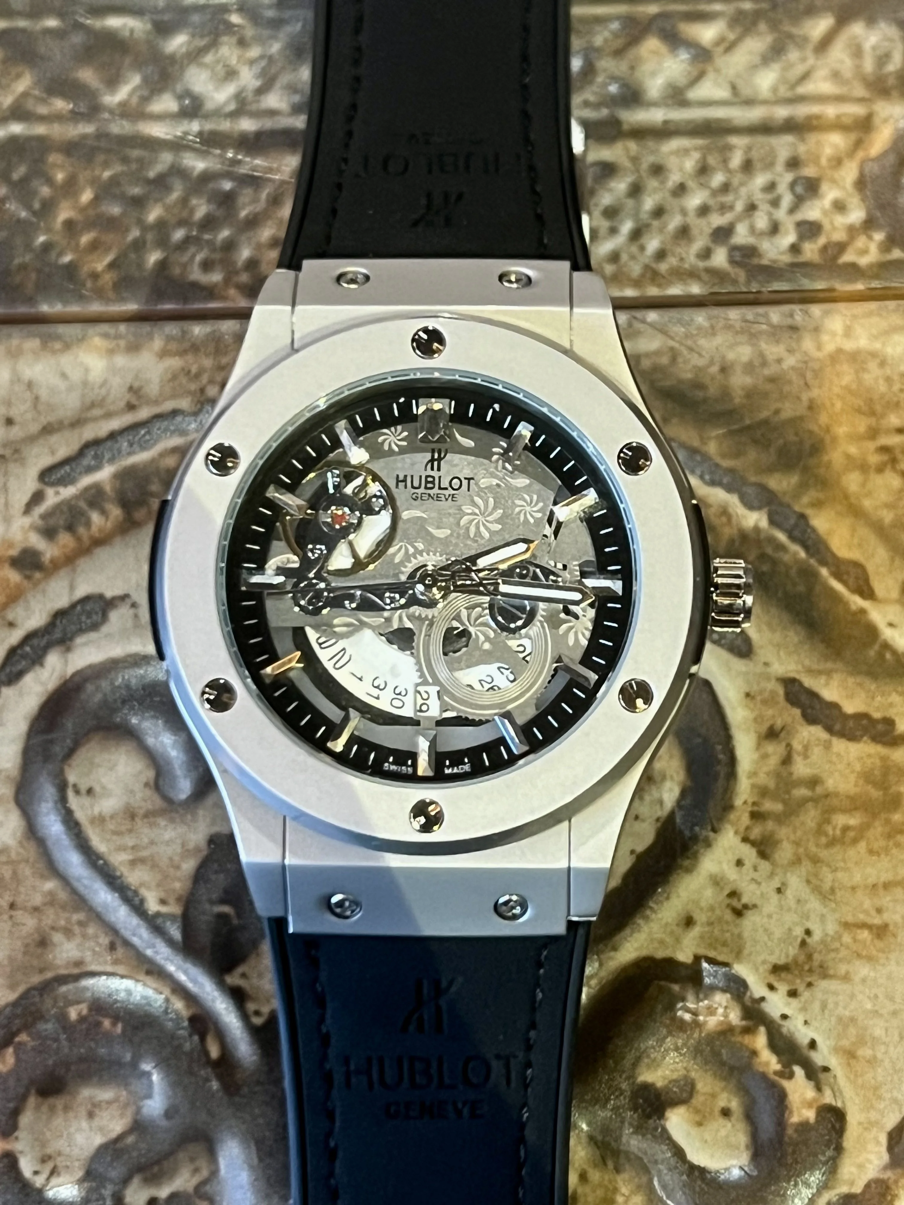 HUBLOT BOITE SIMPLE