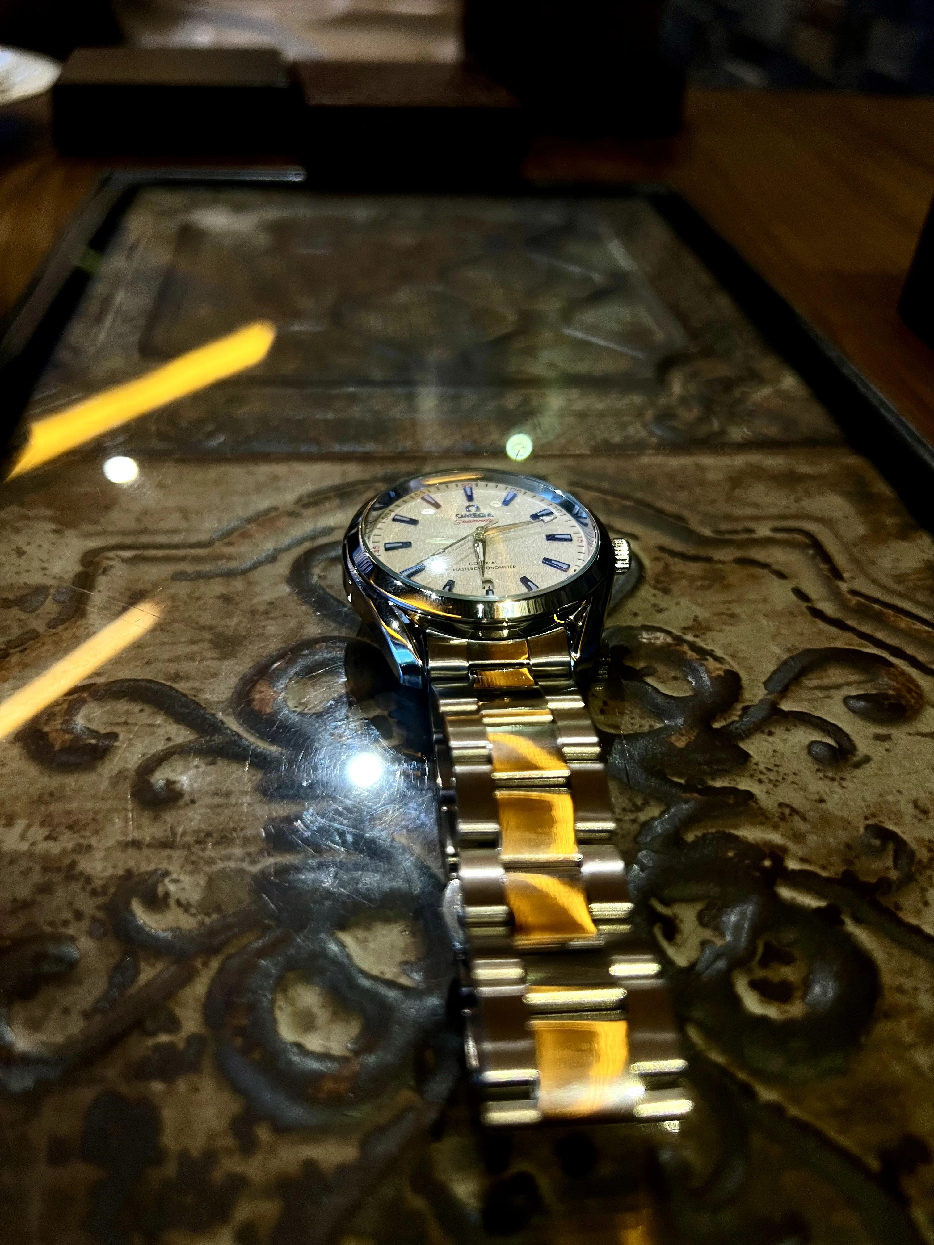 Omega Boite Simple