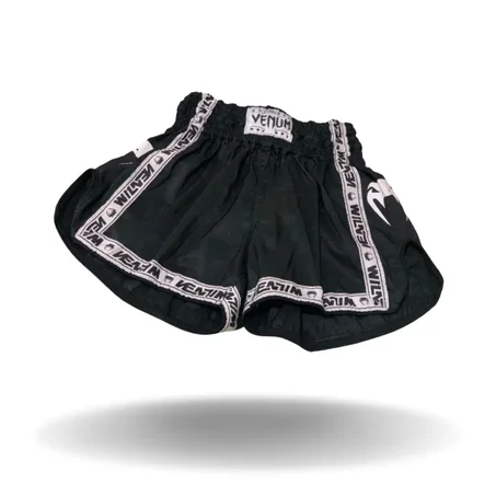 Venum short