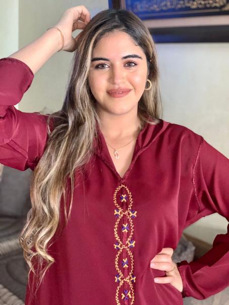 جلابة كريب بالطرز والتنبات