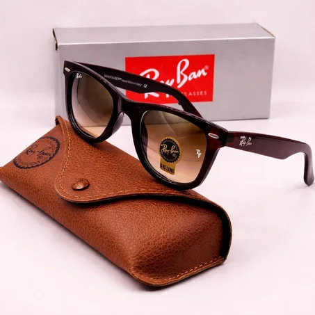 RAY BAN WAYFARER