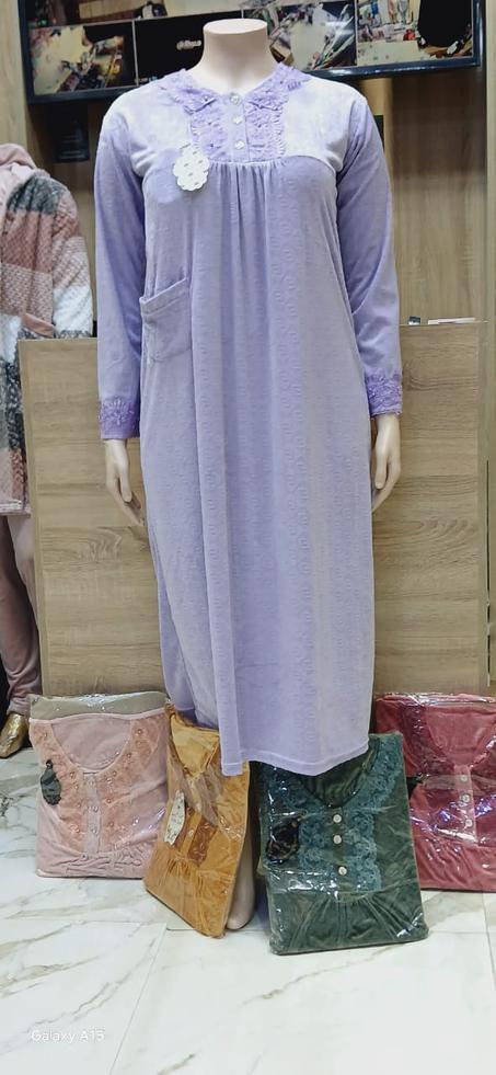 بيجامات نسائية طويلة