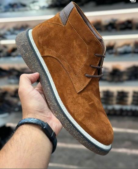 حذاء كاجوال من الجلد