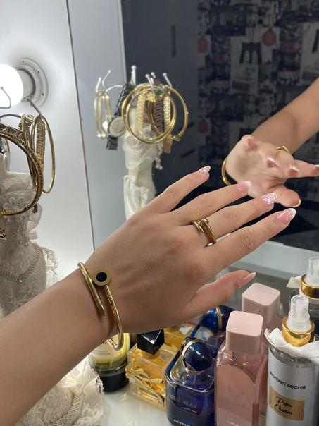 اكسسوارات اليد 1