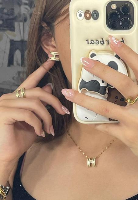 قلادة ارماس