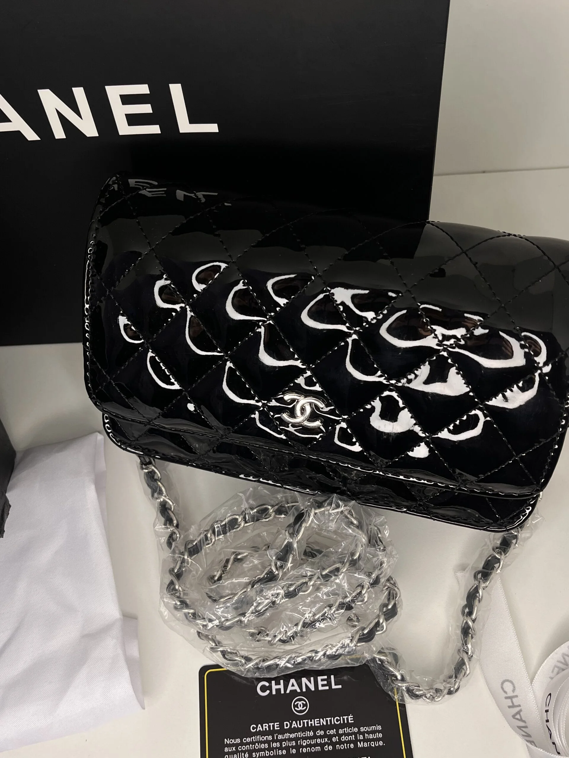 Chanel Classic Flap – Cuir Vernis Noir