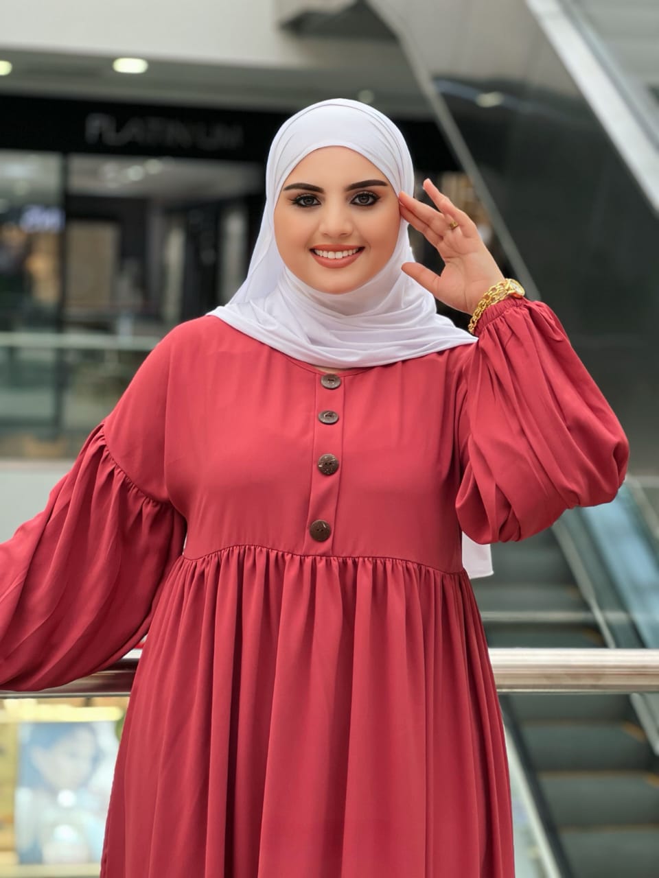 عباية بحلة جديدة للخرجات اليومية والمناسبات