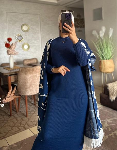 طقم عصري أنيق بقطعتين