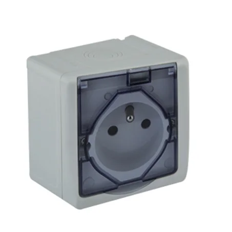 PRISE ETTANCHE 2P+T APPARANT