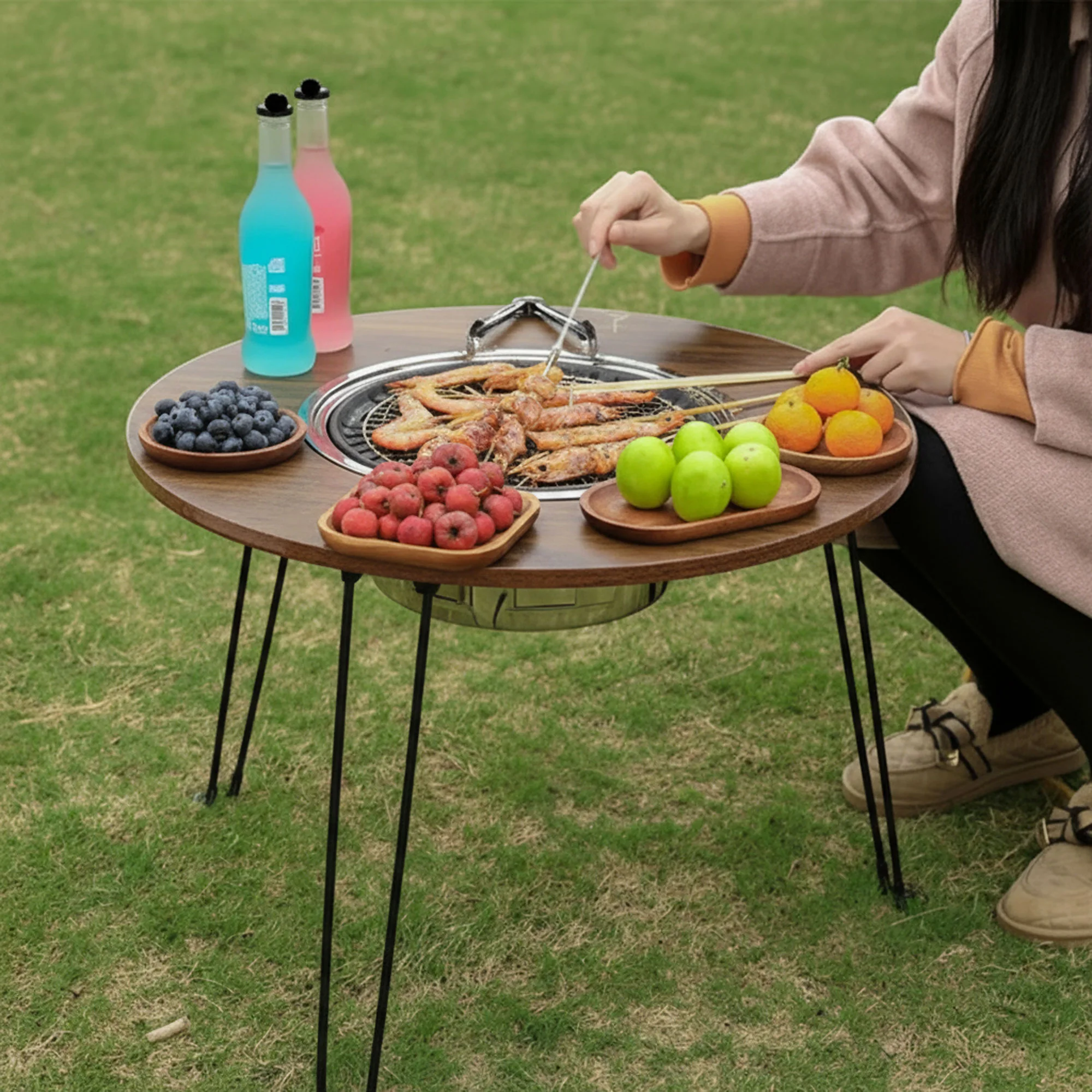 حوّل جلستك إلى صالون شواء فاخر! استمتع بأجمل اللحظات مع طاولة الشواء الخشبية العصرية