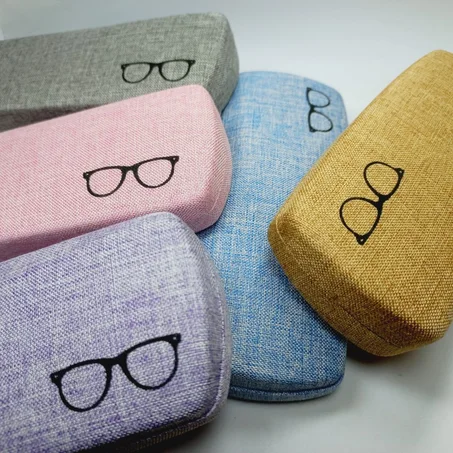 علبة نظارات طبية