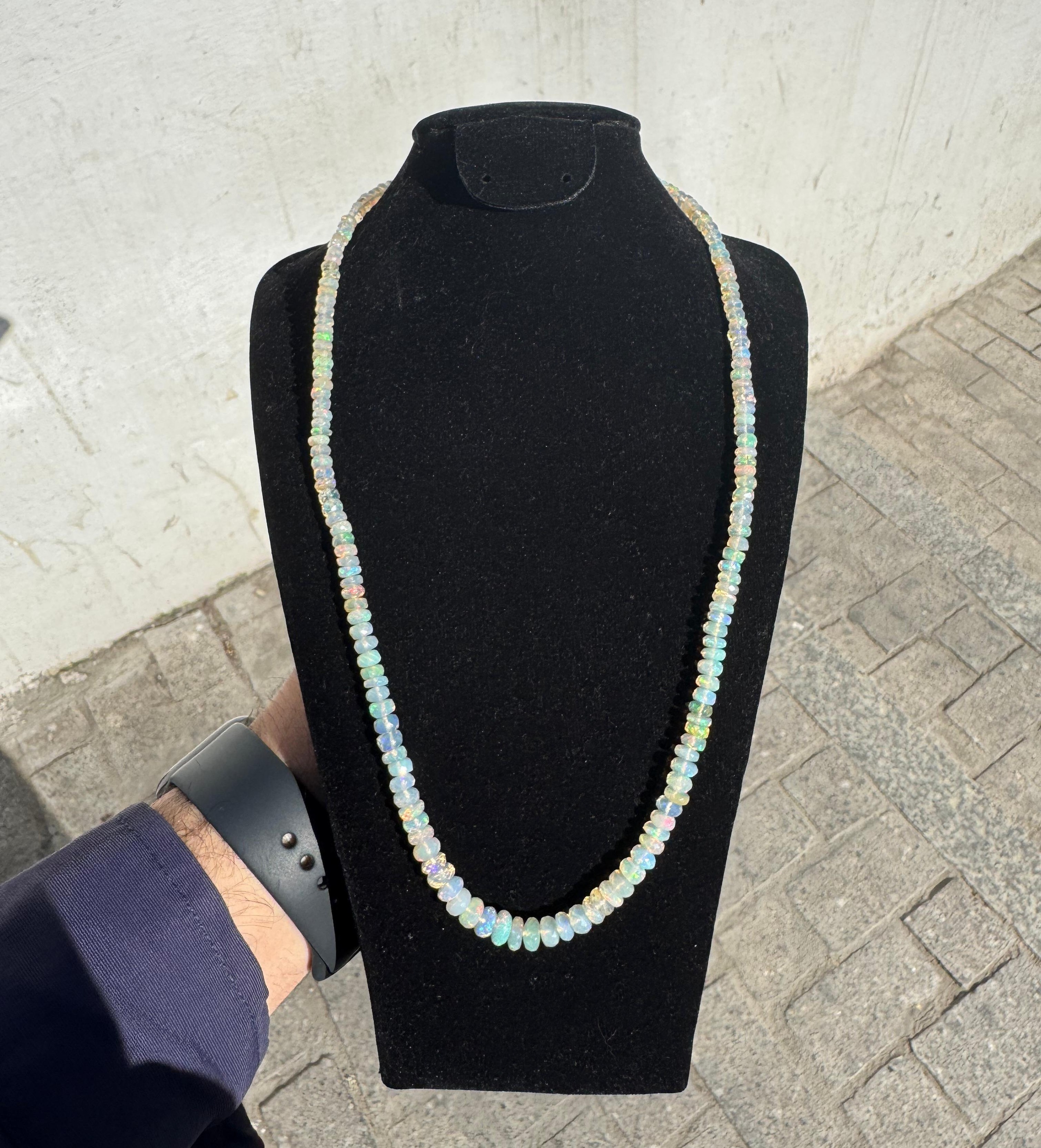 collier opal /قلادة أوبال