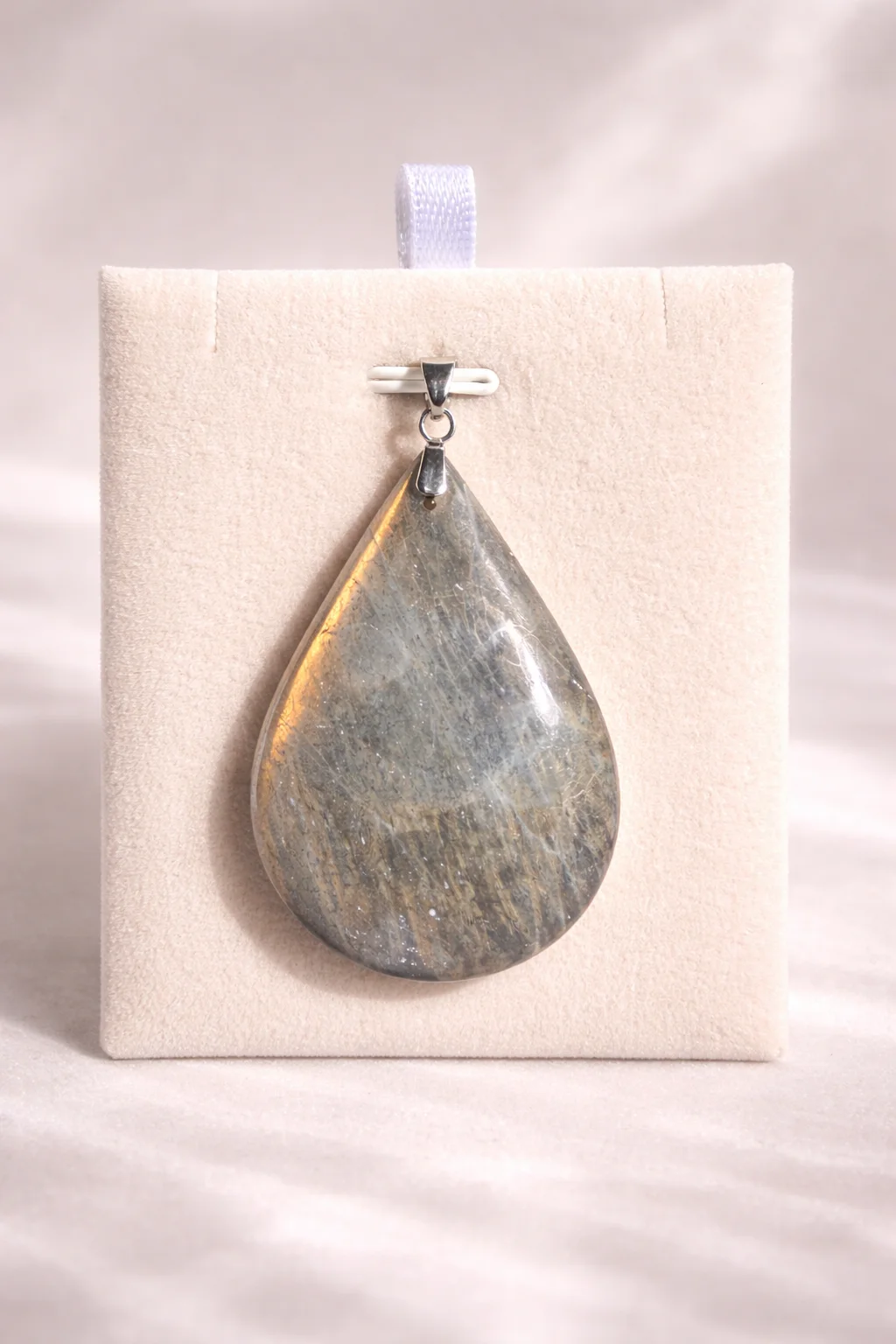 pendentif labradorite /قلادة اللابرادوريت