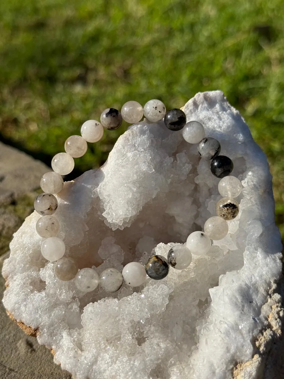 bracelet black hair quartz / سوار حجر الكوارتز الأسود