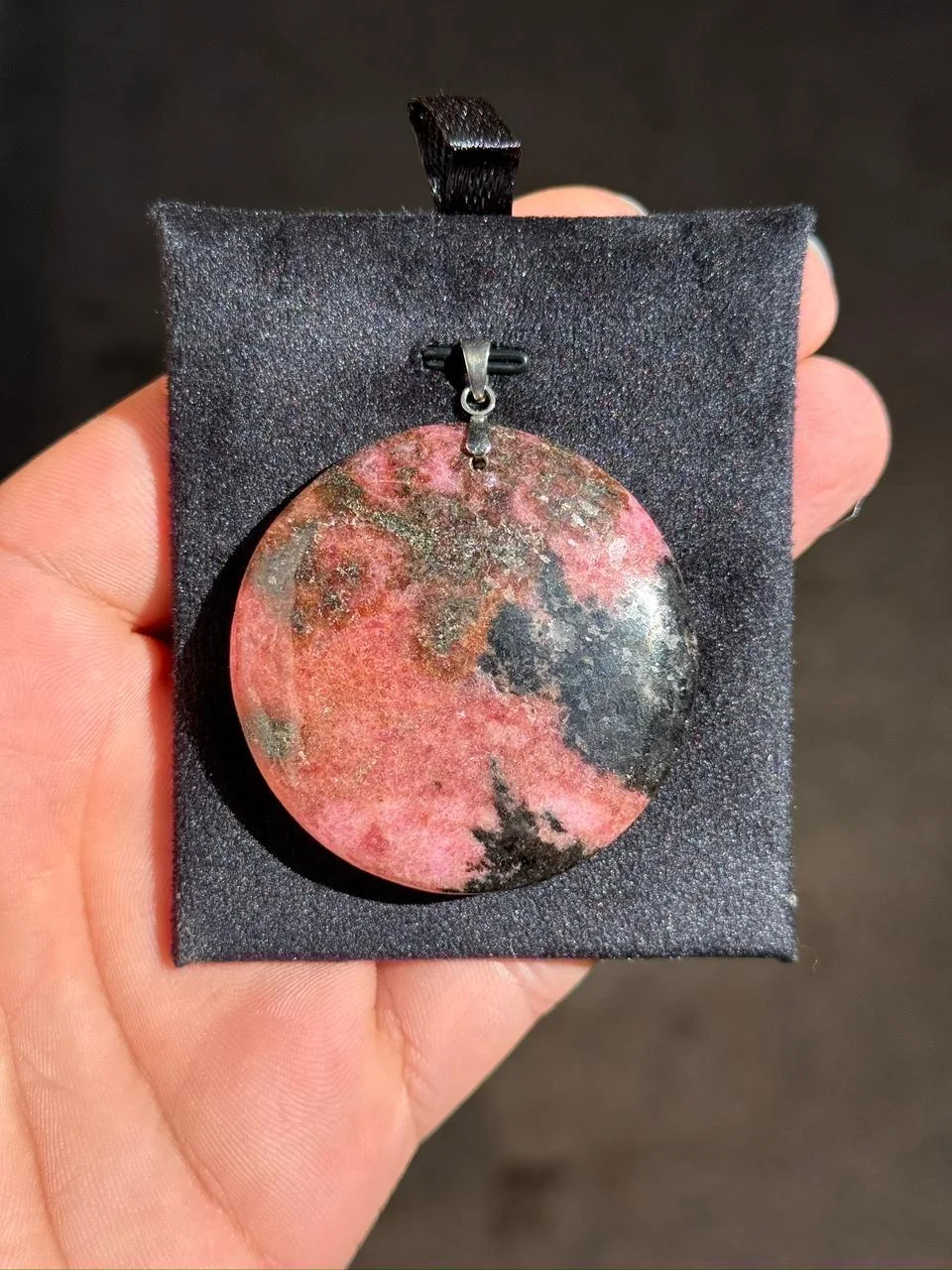 collier Rhodonite/قلادة  الرودونيت
