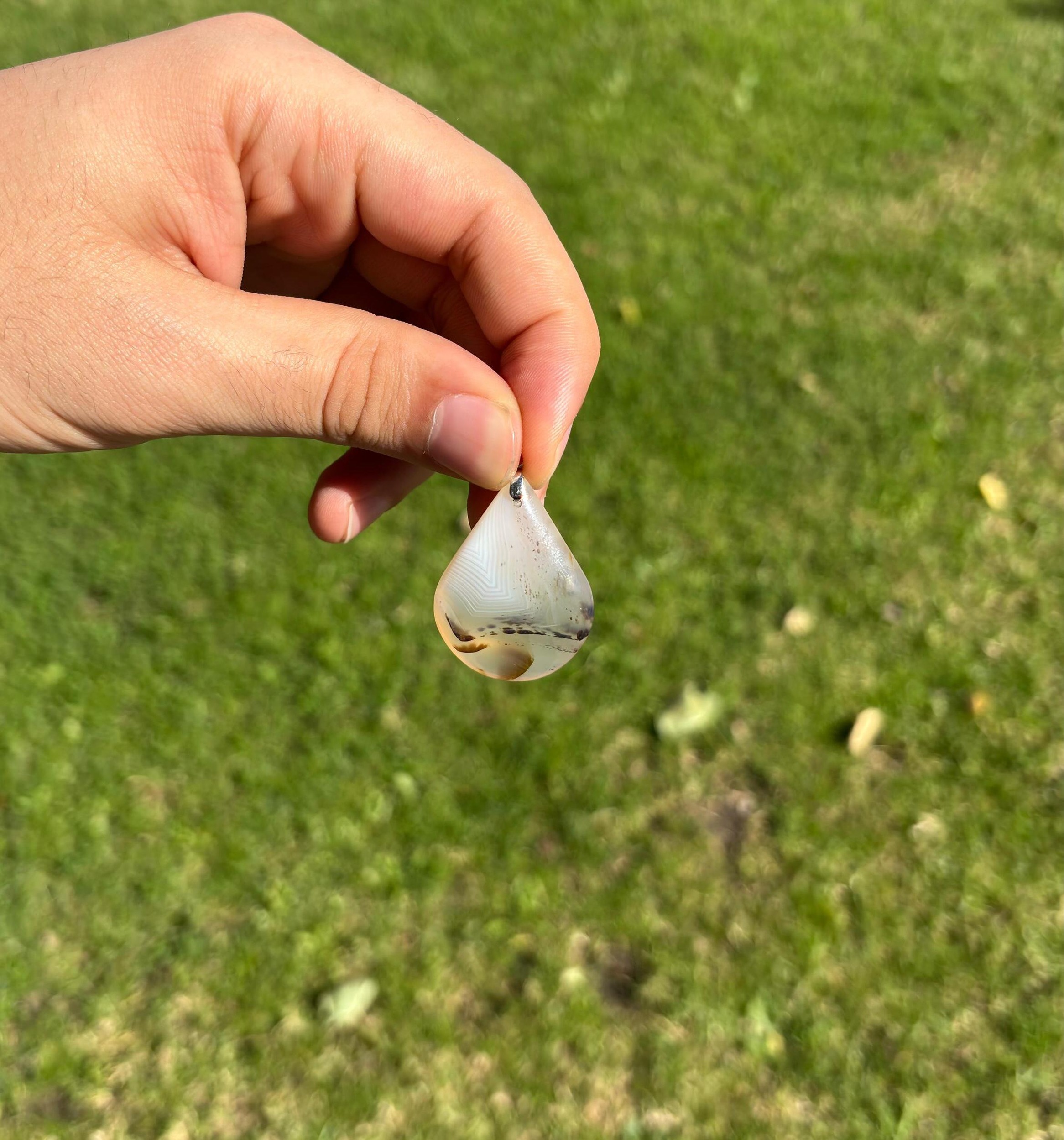 collier agate botswana grise /قلادة عقيق بوتسوانا الرمادي