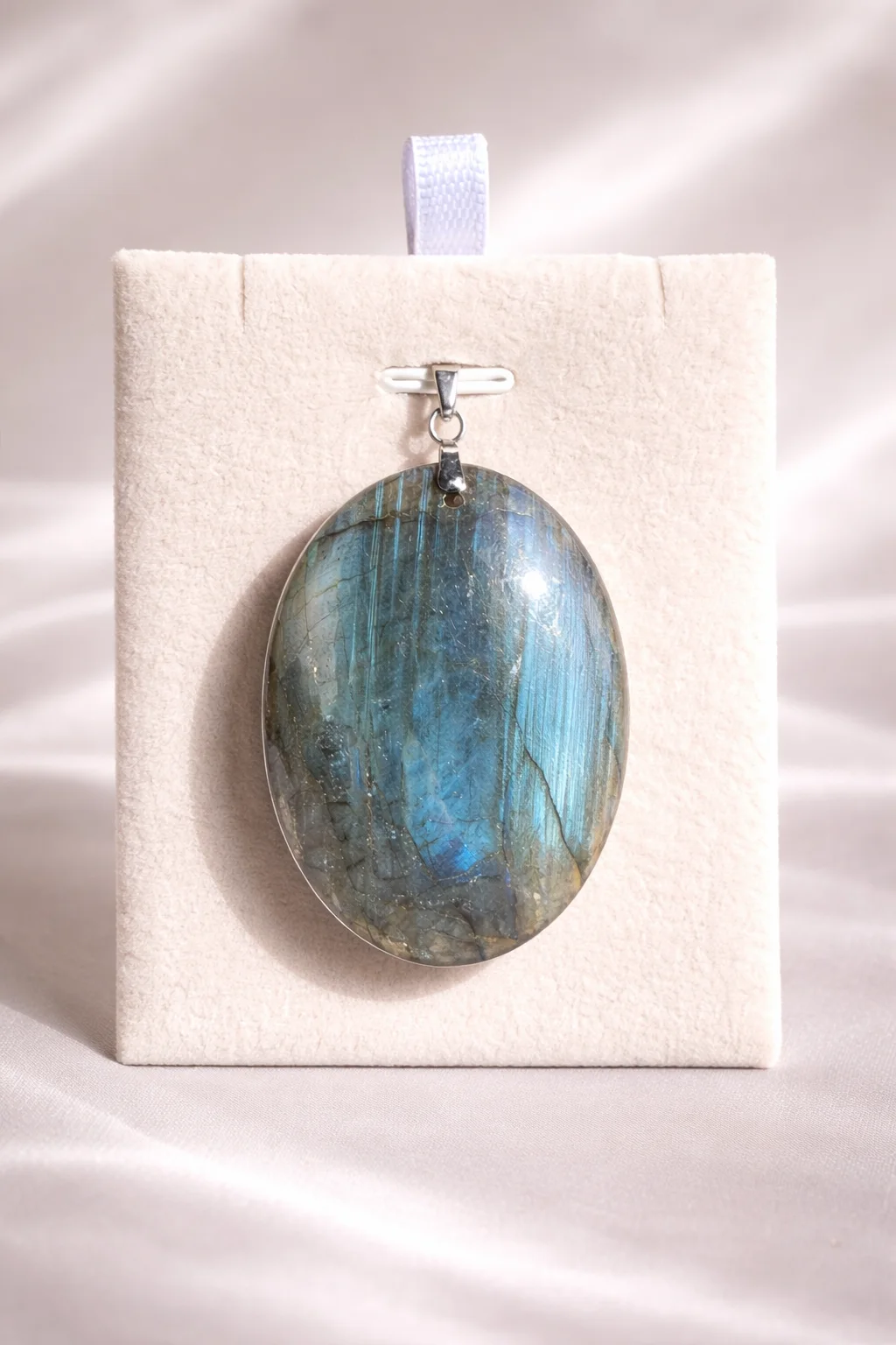 pendentif labradorite /قلادة اللابرادوريت