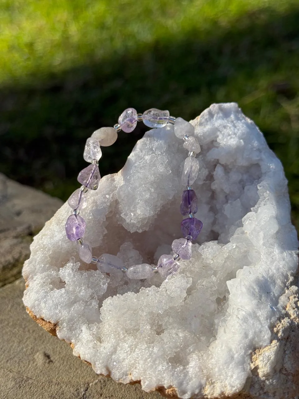 bracelet améthyste clair /سوار من الجمشت الفاتح