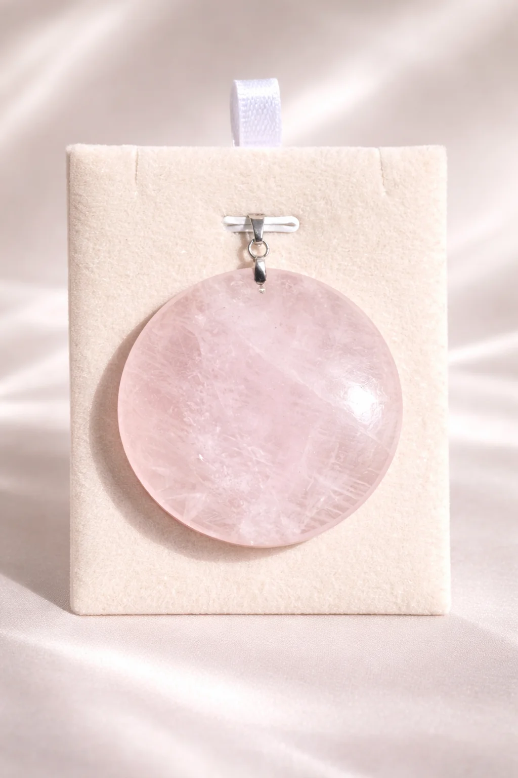 collier quartz rose /قلادة الكوارتز الوردي